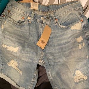 Brand new men’s Levi’s jean shorts